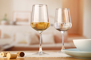 高脚杯
